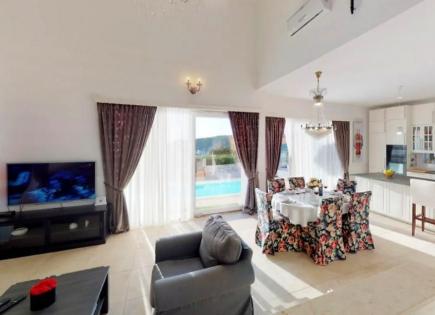 Villa for 1 422 000 euro on Hvar, Croatia