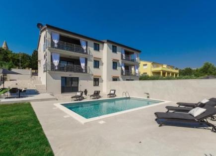 Villa para 650 000 euro en Poreč, Croacia
