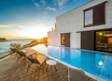 Villa for 4 300 000 euro in Croatia