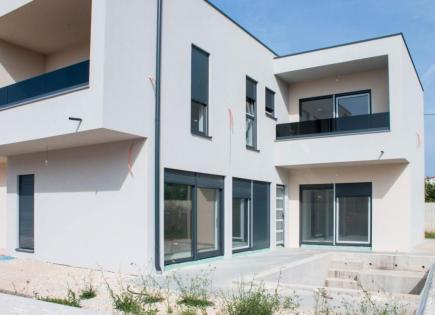 Villa für 1 100 000 euro in Kroatien