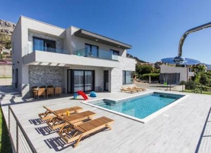 Villa pour 1 000 000 Euro à Split, Croatie