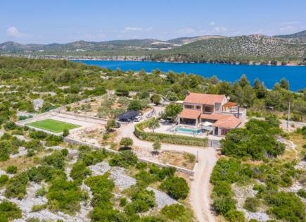 Villa pour 1 390 000 Euro en Croatie