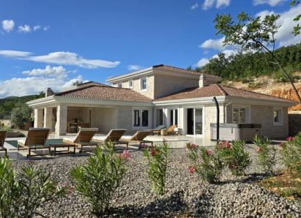 Villa para 1 540 000 euro en Crikvenica, Croacia