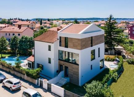 Villa für 2 550 000 euro in Fažana, Kroatien