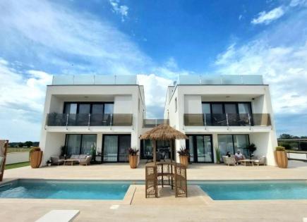 Villa für 1 500 000 euro in Poreč, Kroatien