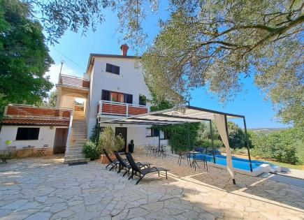 Hotel for 690 000 euro on Rab, Croatia