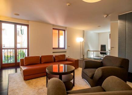 Villa per 750 000 euro a Rovigno, Croazia