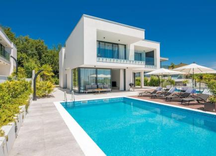 Villa für 890 000 euro in Opatija, Kroatien