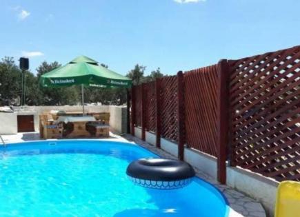 Hotel para 585 000 euro en Rogoznica, Croacia