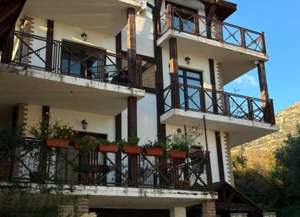 Maison pour 350 000 Euro à Becici, Monténégro