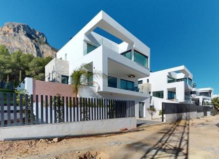 Villa for 740 000 euro in Polop de la Marina, Spain