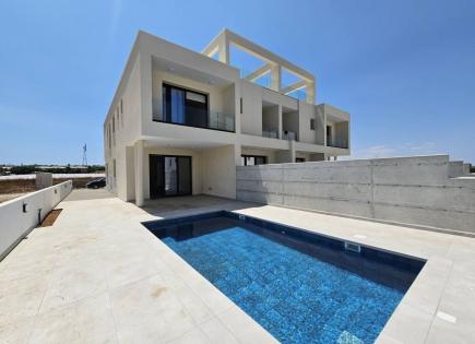 House for 320 000 euro in Protaras, Cyprus