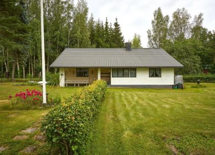 House for 29 000 euro in Pyhtaa, Finland