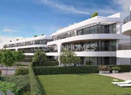 Apartment for 715 000 euro in Estepona, Spain