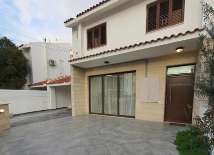 Casa para 1 750 euro por mes en Nicosia, Chipre