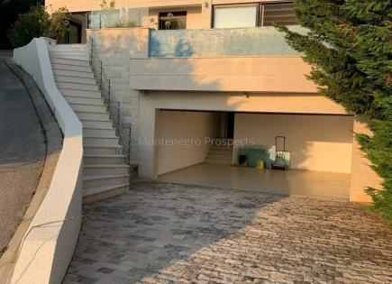 Villa pour 2 000 000 Euro à Budva, Monténégro