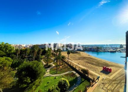 Apartment for 235 000 euro in Torrevieja, Spain