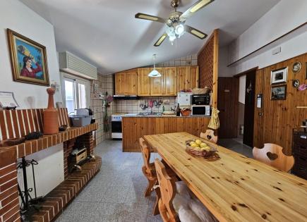 Piso para 149 000 euro en Scalea, Italia