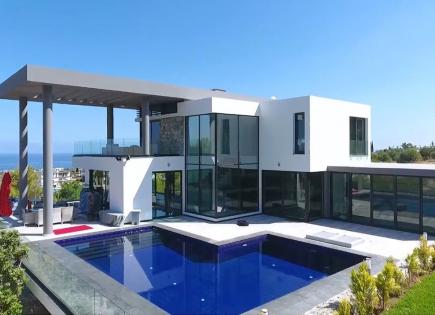 Villa for 1 147 318 euro in Kyrenia, Cyprus