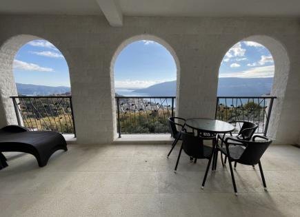 Piso para 401 000 euro en Herceg-Novi, Montenegro