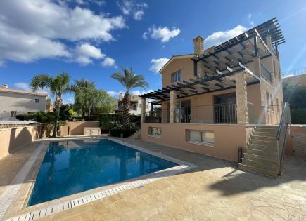 House for 2 950 euro per month in Polis, Cyprus