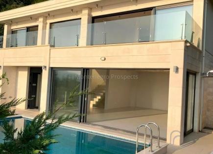 Villa for 750 000 euro in Budva, Montenegro