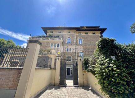 Penthouse for 5 500 000 euro in Rome, Italy