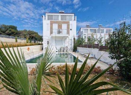 Villa para 450 000 euro en Loutraki, Grecia