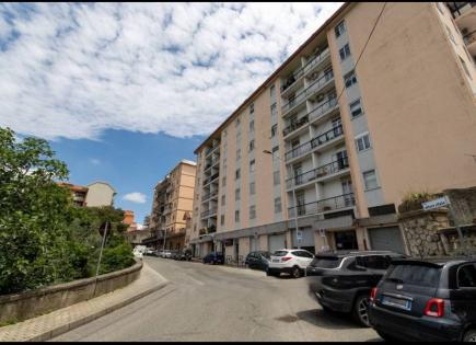 Wohnung für 78 000 euro in Reggio Calabria, Italien