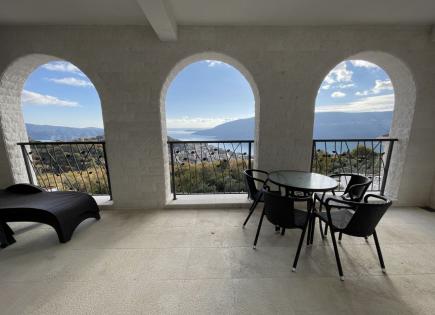 Flat for 401 000 euro in Herceg-Novi, Montenegro