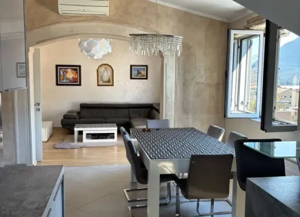 Piso para 388 500 euro en Kotor, Montenegro