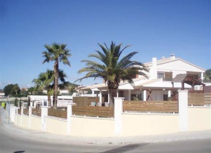 Chalet pour 691 000 Euro à Calafell, Espagne