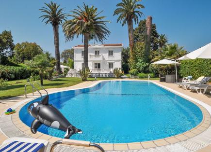 Villa à Antibes, France (prix sur demande)