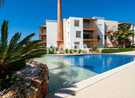 Apartment for 398 000 euro in Portimao, Portugal