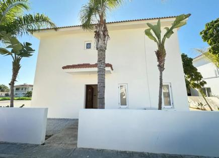 House for 1 650 euro per month in Agia Napa, Cyprus