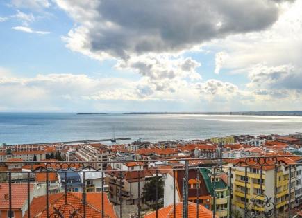 Penthouse for 143 800 euro in Sveti Vlas, Bulgaria