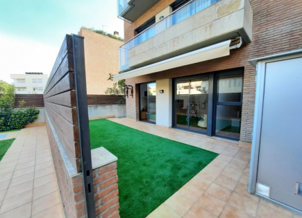 Wohnung für 550 000 euro in Costa del Maresme, Spanien