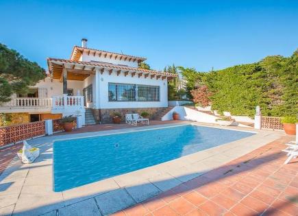 House for 1 100 000 euro on Costa Brava, Spain