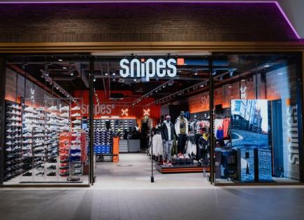Propiedad comercial para 2 350 000 euro en Barcelona, España