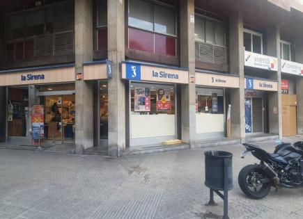 Commercial property for 990 000 euro in Barcelona, Spain