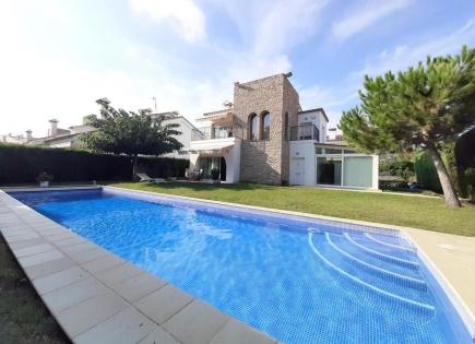 Casa per 970 000 euro sulla Costa Brava, Spagna