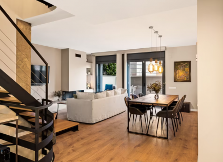 Wohnung für 830 000 euro in Barcelona, Spanien