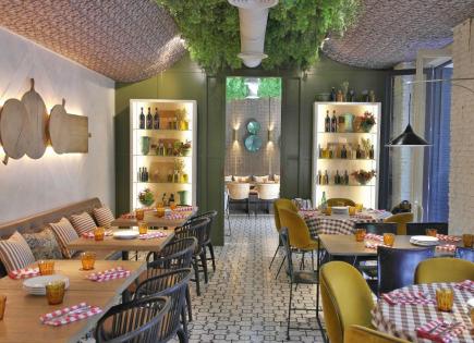 Propiedad comercial para 2 600 000 euro en Barcelona, España