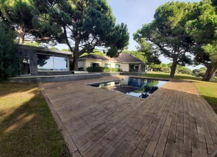 House for 1 990 000 euro on Costa del Maresme, Spain