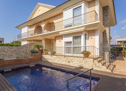 Stadthaus für 435 000 euro in Costa Daurada, Spanien