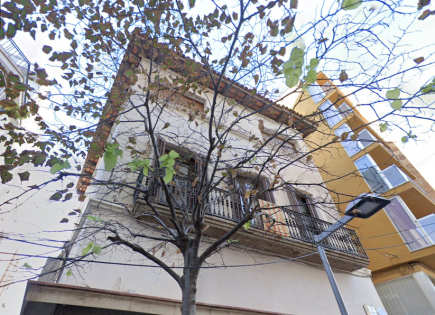 Commercial property for 750 000 euro on Costa Brava, Spain