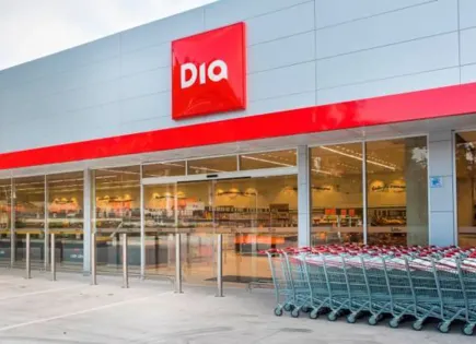 Propiedad comercial para 1 100 000 euro en Madrid, España