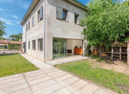 House for 875 000 euro on Costa Brava, Spain