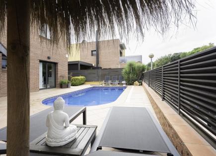 Casa para 750 000 euro en la Costa Brava, España
