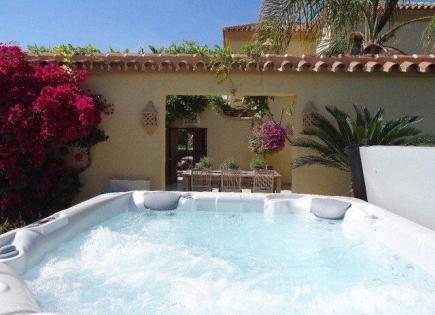 Casa per 1 950 000 euro sulla Costa del Sol, Spagna